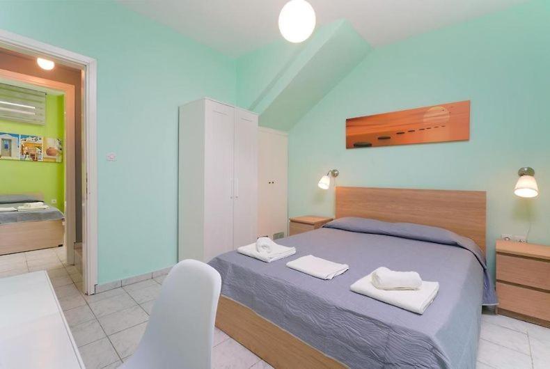 クリッシ・アモウディア Golden Beach Maisonettesヴィラ エクステリア 写真