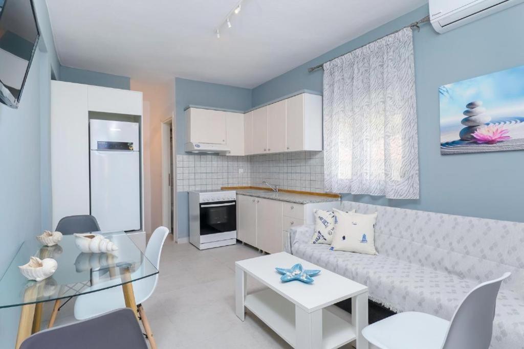 クリッシ・アモウディア Golden Beach Maisonettesヴィラ エクステリア 写真